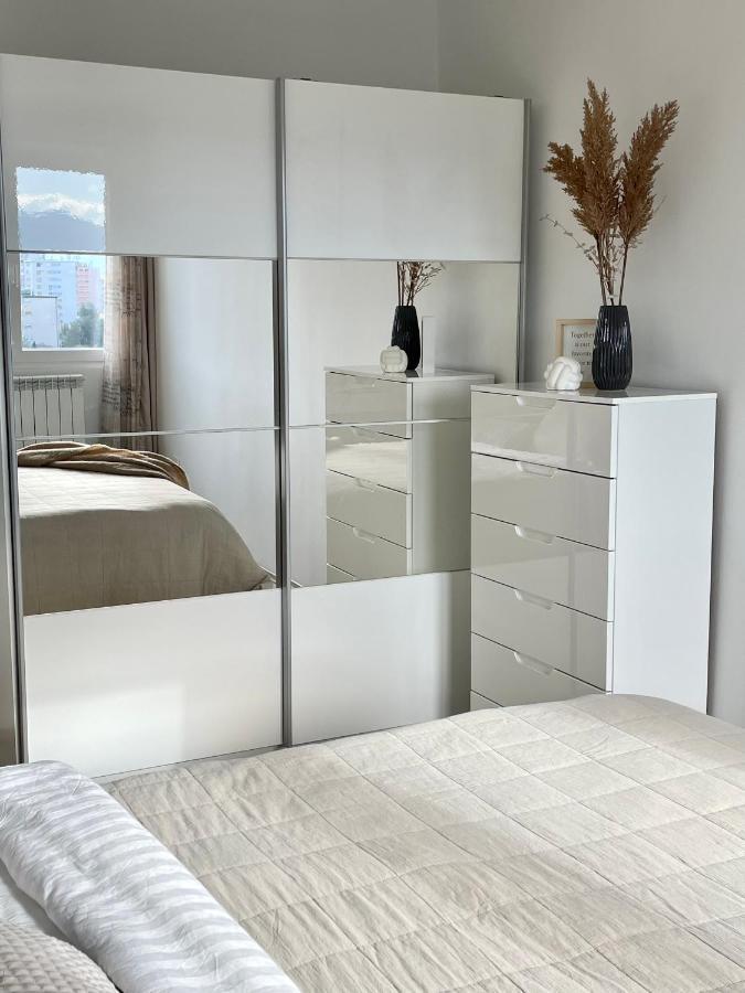 Апартаменты Adria Sky Риека Экстерьер фото
